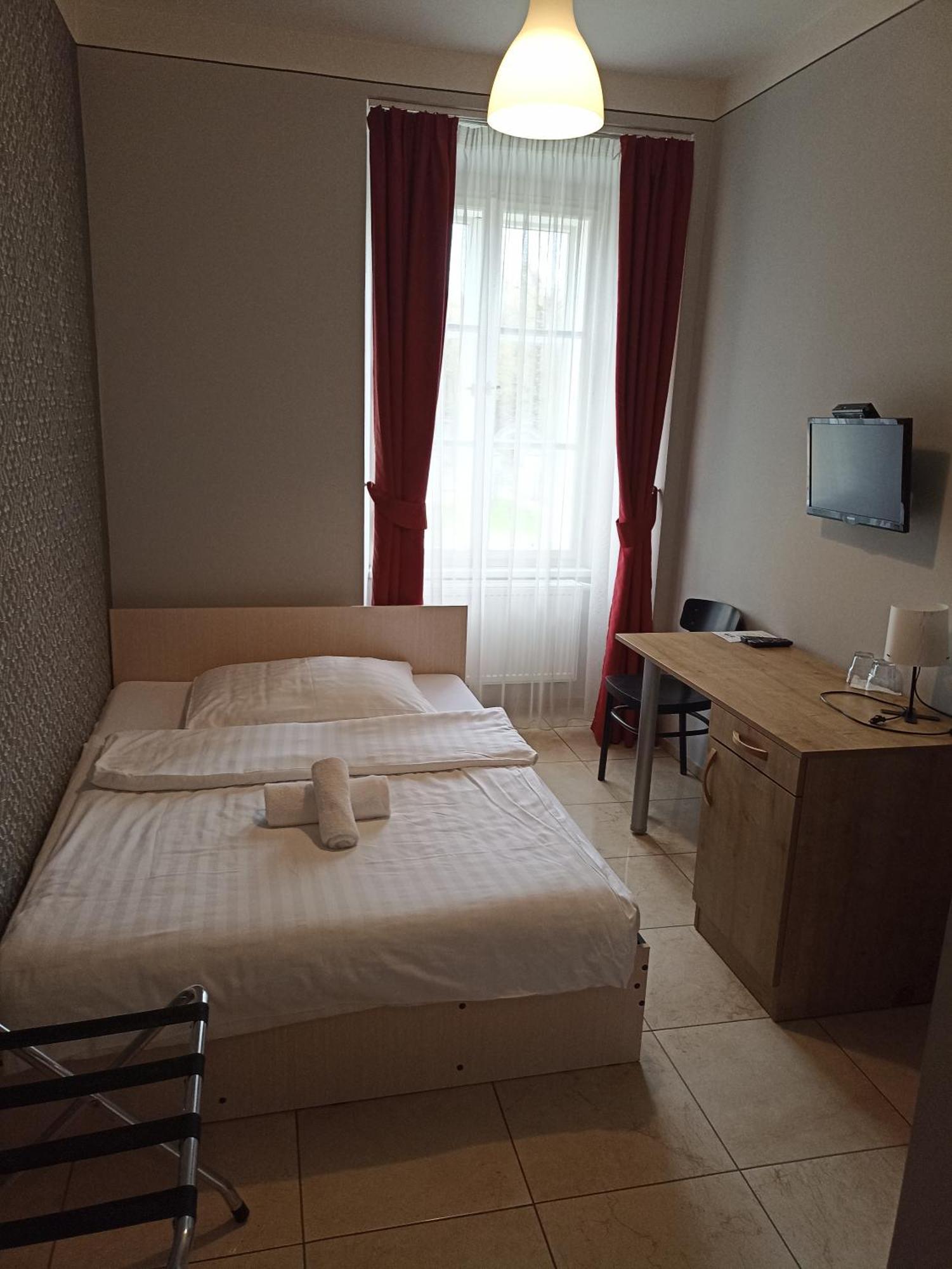 Penzion U Tri Statkaru Dobris Dış mekan fotoğraf